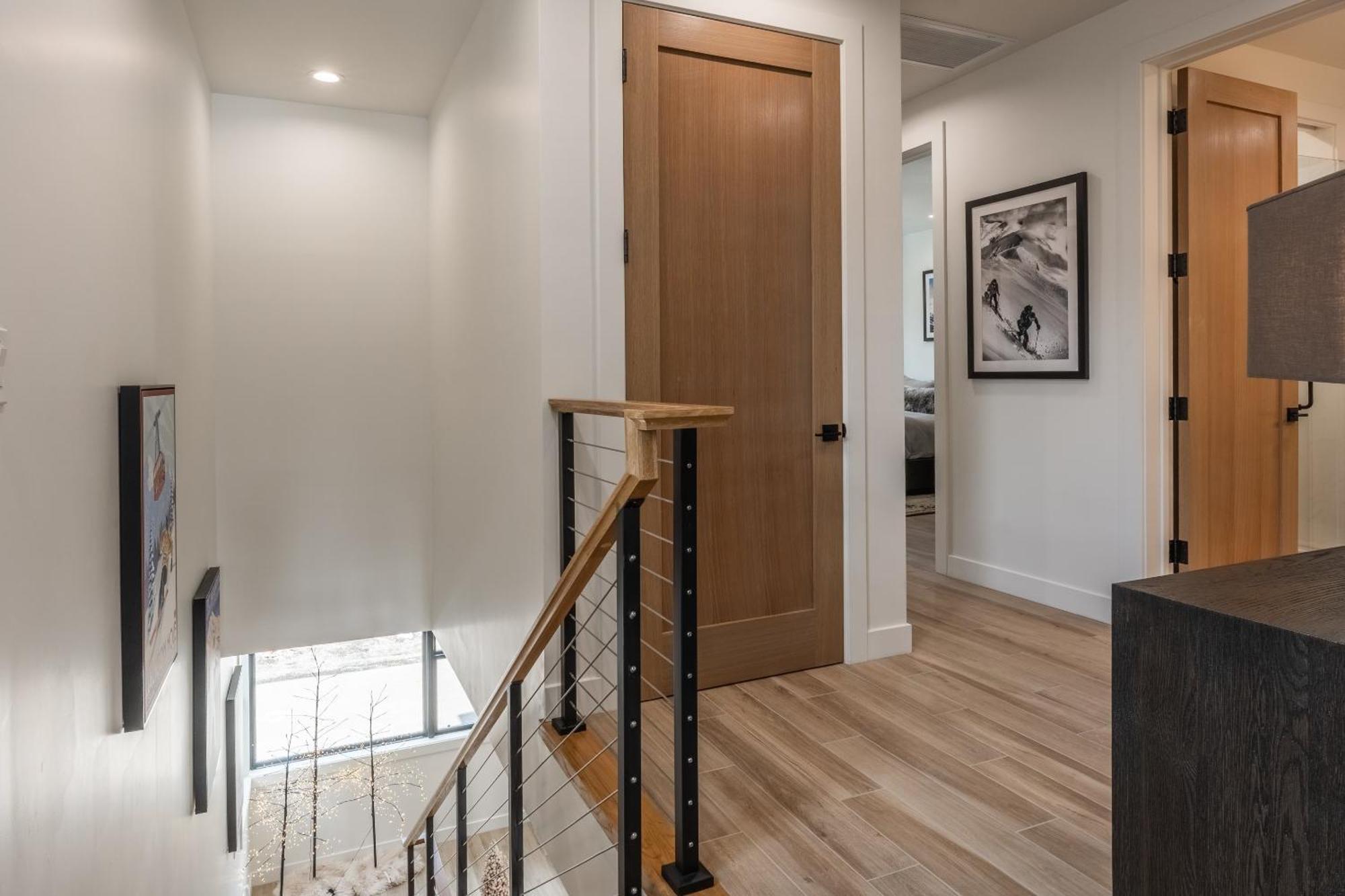 New Luxury 4br /3ba Obsidian Reserve #110 – Hot Tub, 2-car Garage, Pool Table, Mount Views! * Mammoth Lakes