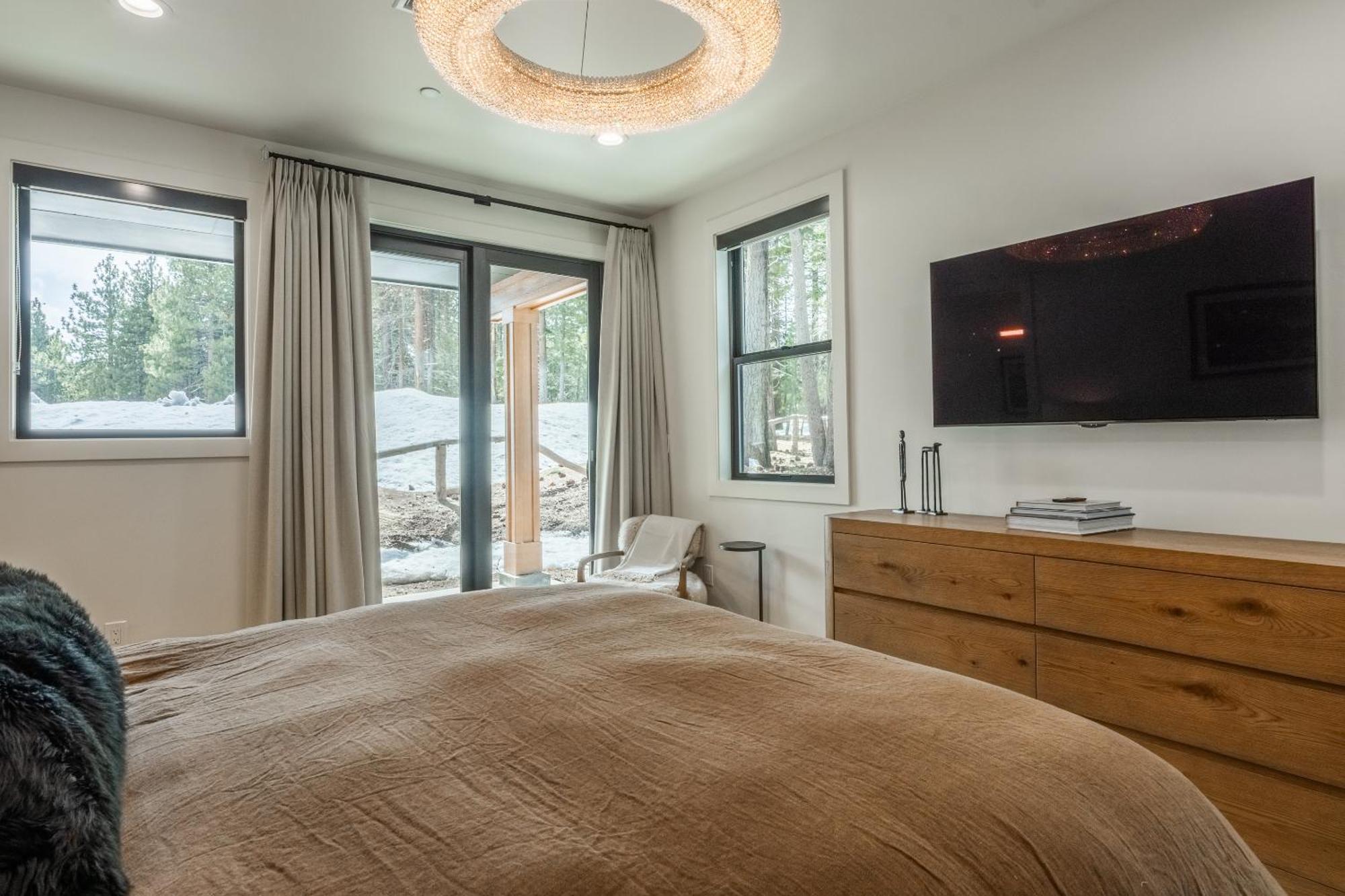 Holiday home New Luxury 4br /3ba Obsidian Reserve #110 – Hot Tub, 2-car Garage, Pool Table, Mount Views! Mammoth Lakes
