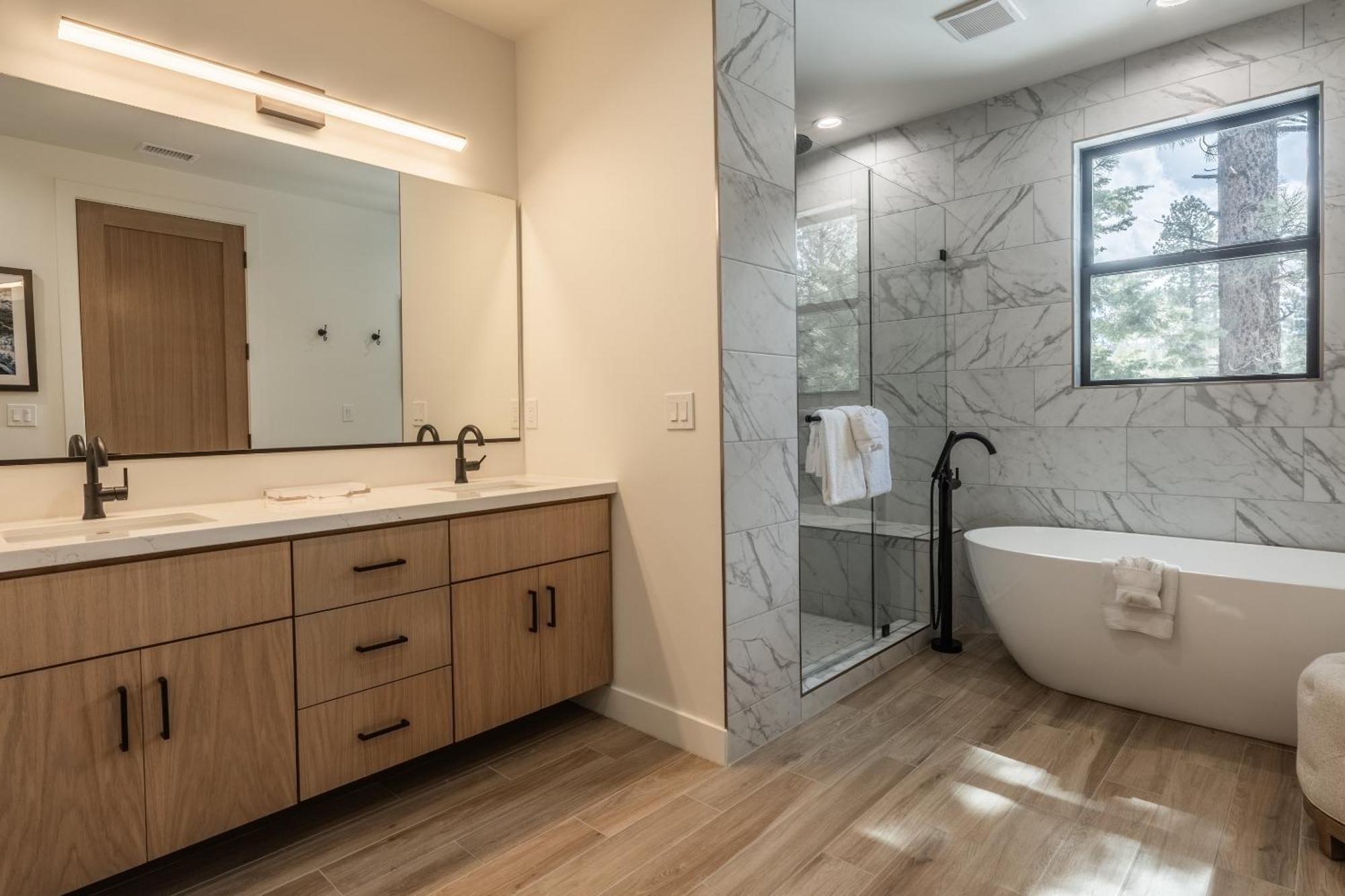Holiday home New Luxury 4br /3ba Obsidian Reserve #110 – Hot Tub, 2-car Garage, Pool Table, Mount Views!