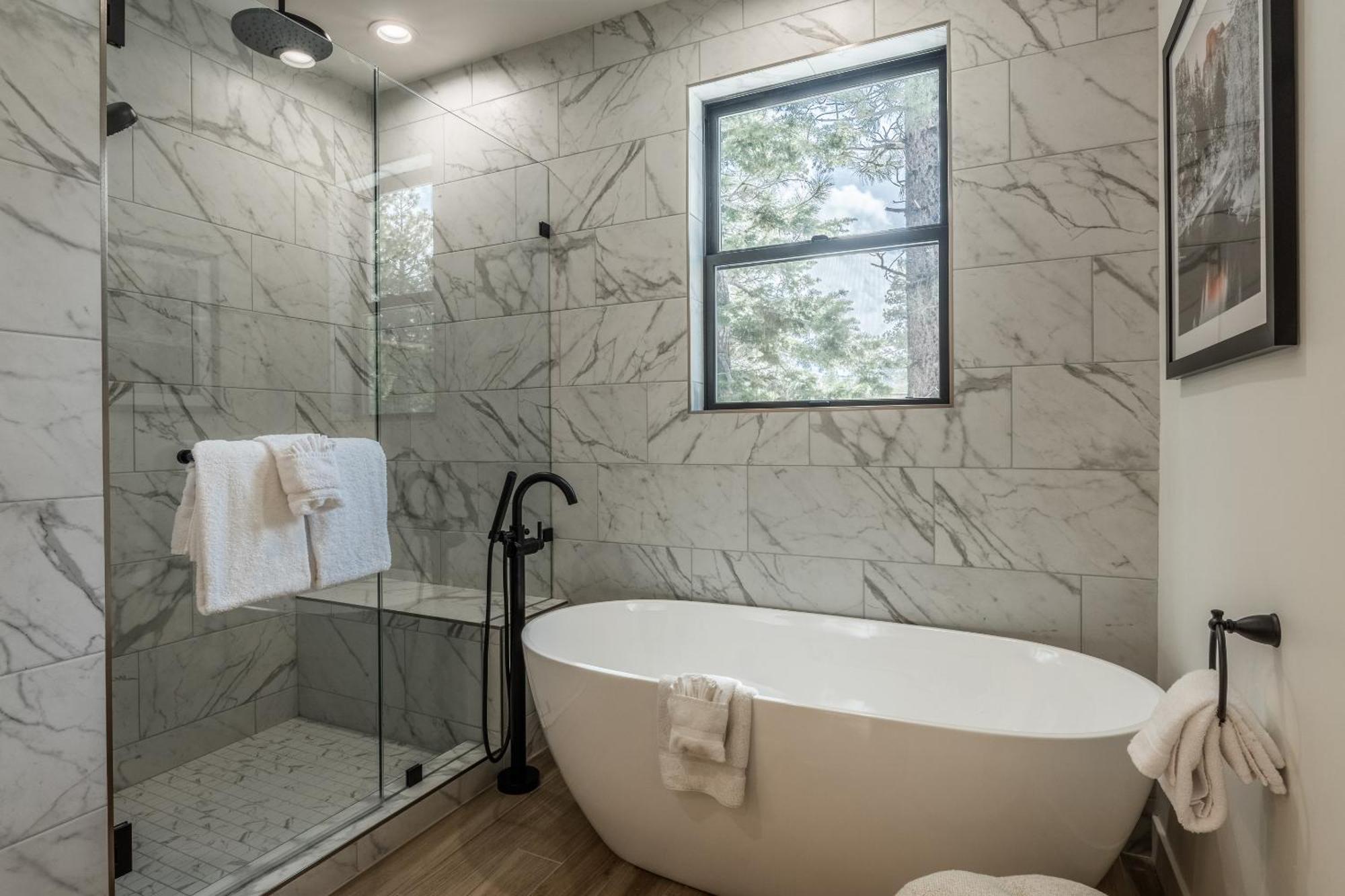 Holiday home New Luxury 4br /3ba Obsidian Reserve #110 – Hot Tub, 2-car Garage, Pool Table, Mount Views! *