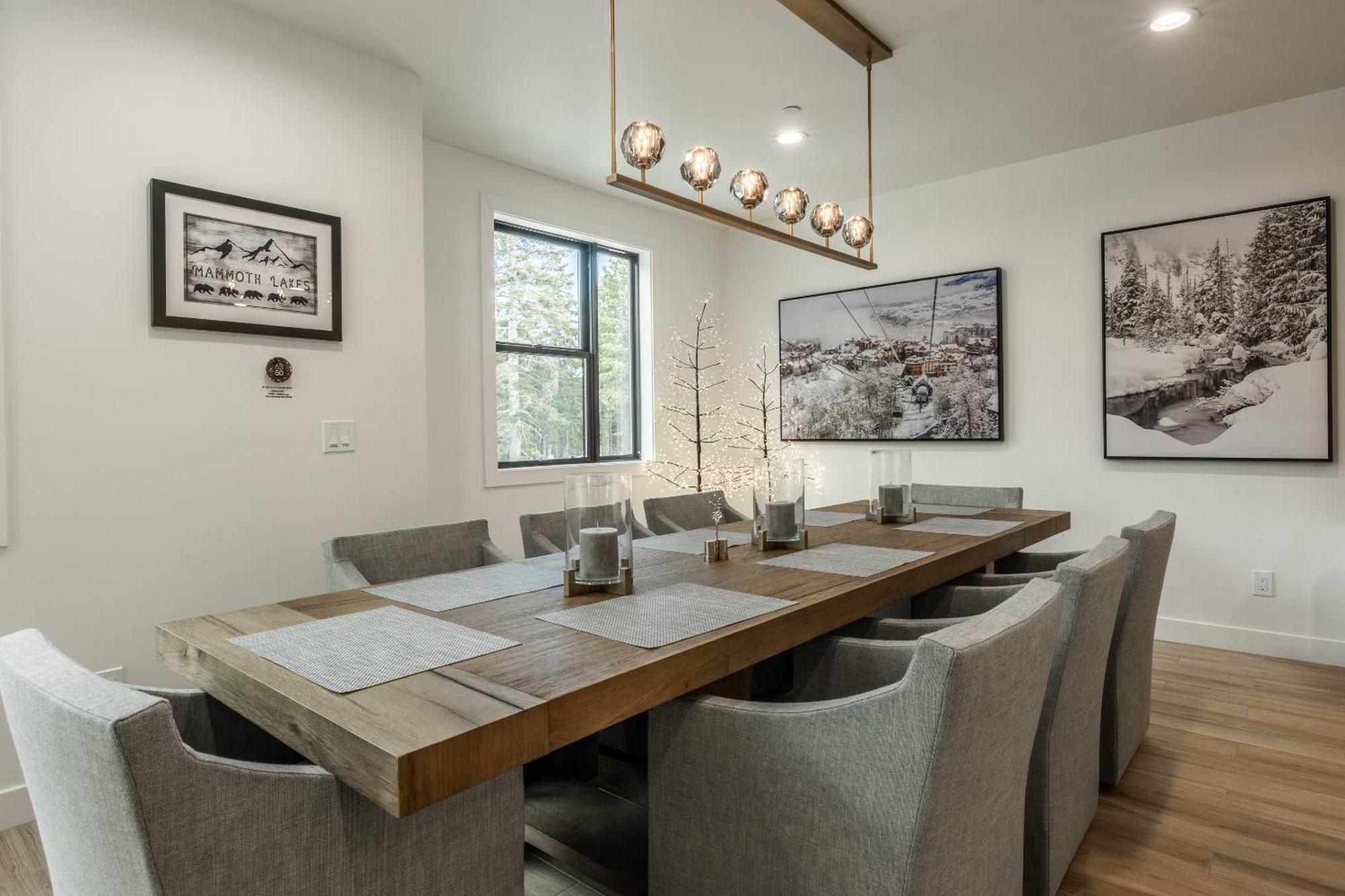 Holiday home New Luxury 4br /3ba Obsidian Reserve #110 – Hot Tub, 2-car Garage, Pool Table, Mount Views!