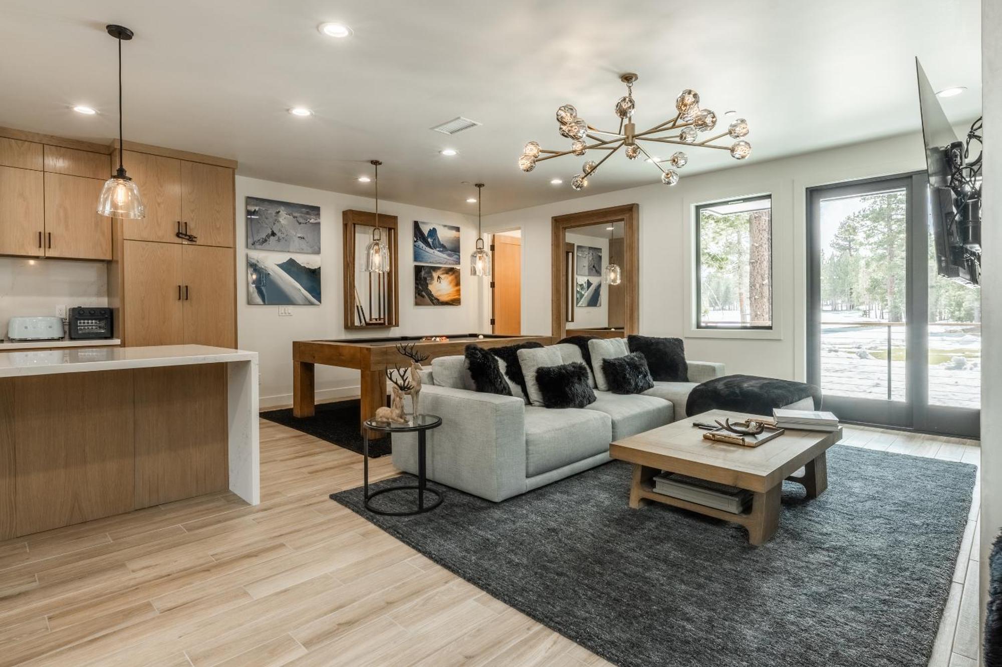 Holiday home New Luxury 4br /3ba Obsidian Reserve #110 – Hot Tub, 2-car Garage, Pool Table, Mount Views! Mammoth Lakes