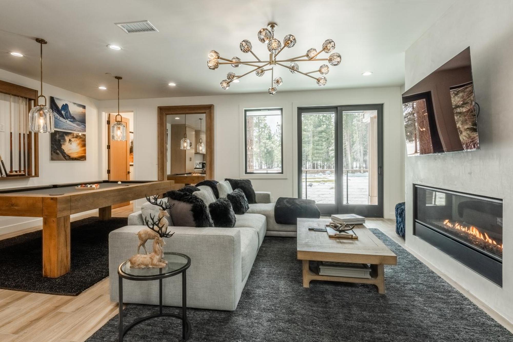 Holiday home New Luxury 4br /3ba Obsidian Reserve #110 – Hot Tub, 2-car Garage, Pool Table, Mount Views! *